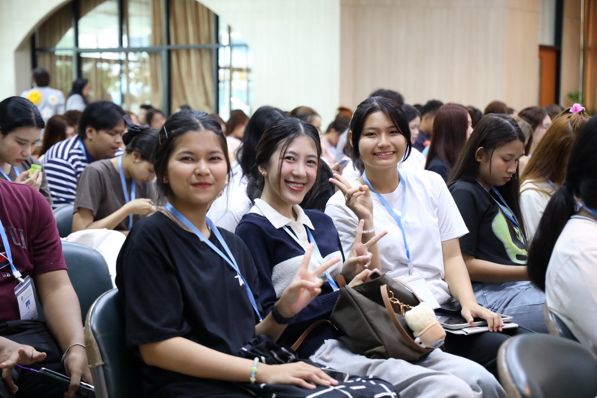 กิจกรรมก่อนเปิดภาคเรียนต้อนรับนักศึกษาใหม่ “2025 Fresher’s Times”